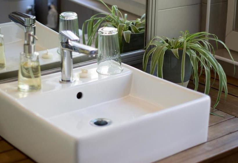 ベッドアンドブレックファースト Les Chambres D'hôtes Du Grand Mornas