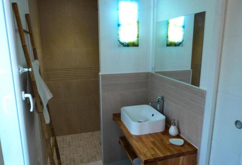 민박 Maison Lucilda