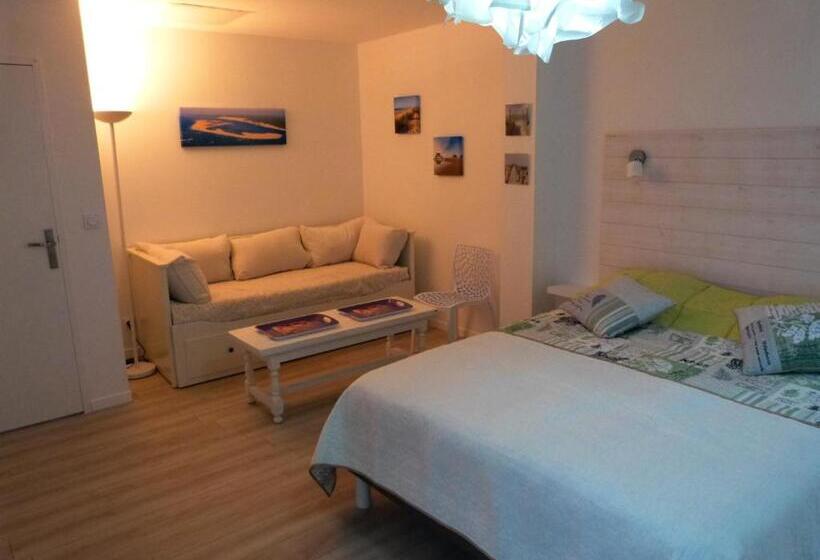 민박 Maison Lucilda