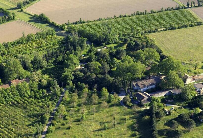 Domaine De Rhodes B&b