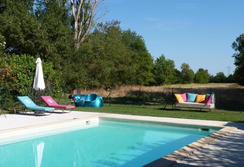 Domaine De Rhodes B&b