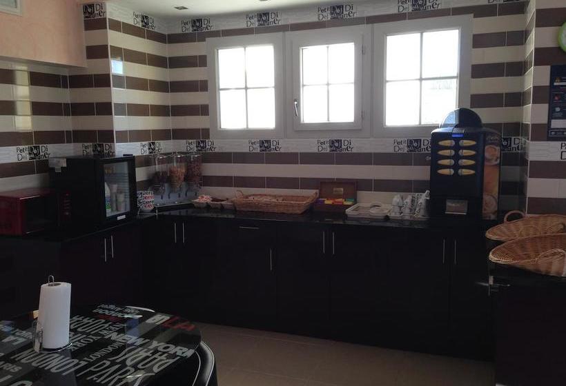 فندق Family Hôtel