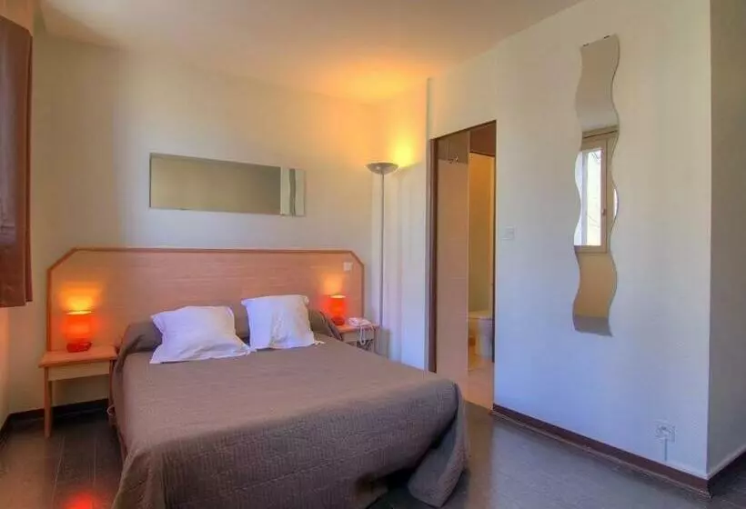 ホテル Logis Hôtel Restaurant Le Drakkar
