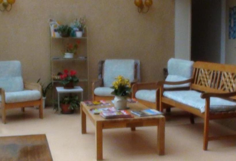 فندق Hôtel Studios Les Acacias