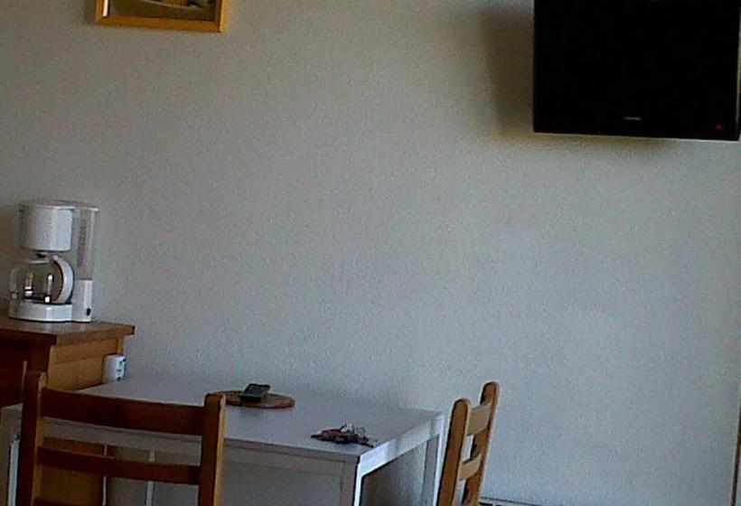 فندق Hôtel Studios Les Acacias