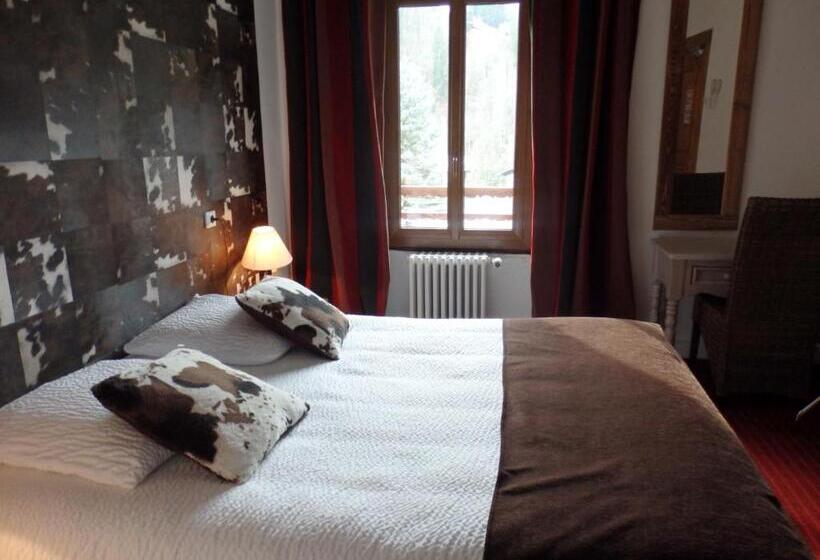 ホテル Hôtel Viallet