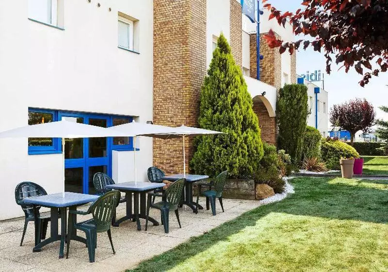 هتل Ibis Budget Chartres