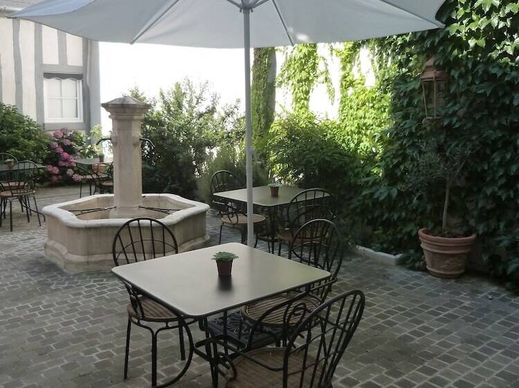 בית מלון כפרי La Closeraie