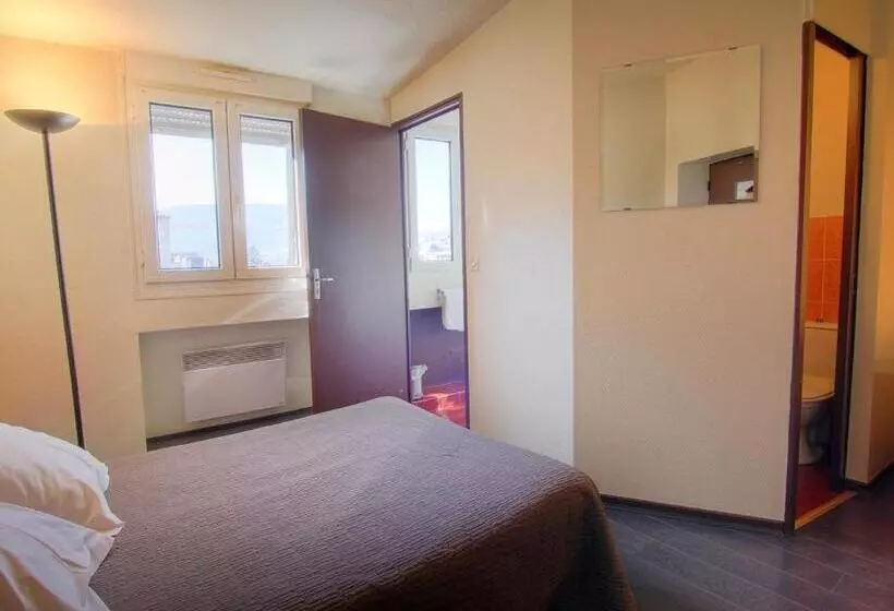 ホテル Logis Hôtel Restaurant Le Drakkar