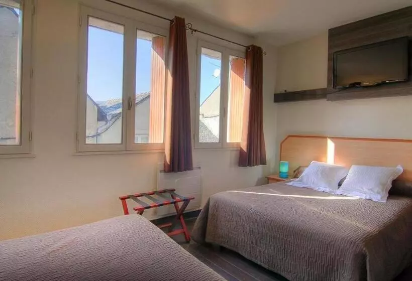 ホテル Logis Hôtel Restaurant Le Drakkar