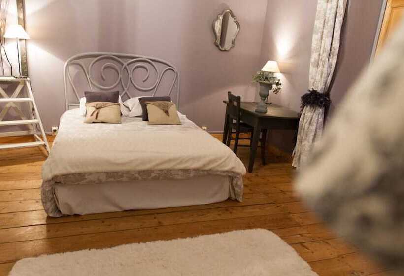 ベッドアンドブレックファースト Au Gré Du Hasard