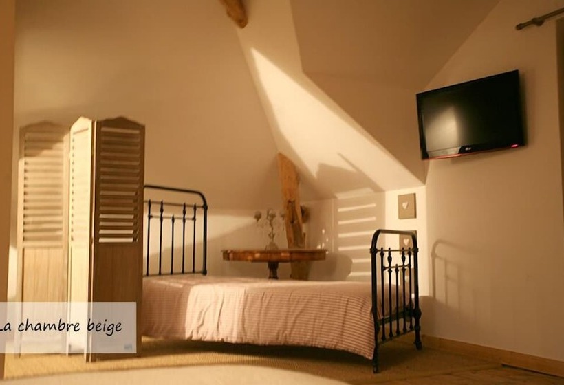 ベッドアンドブレックファースト Au Gré Du Hasard