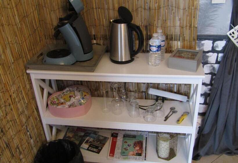 تختخواب و صبحانه Chambre D'hôtes Au Nid Du Thil