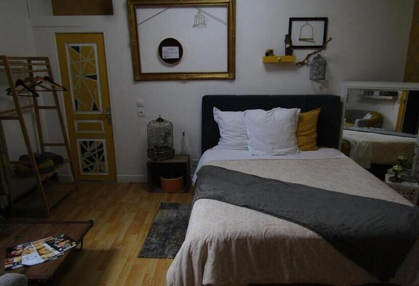 تختخواب و صبحانه Chambre D'hôtes Au Nid Du Thil