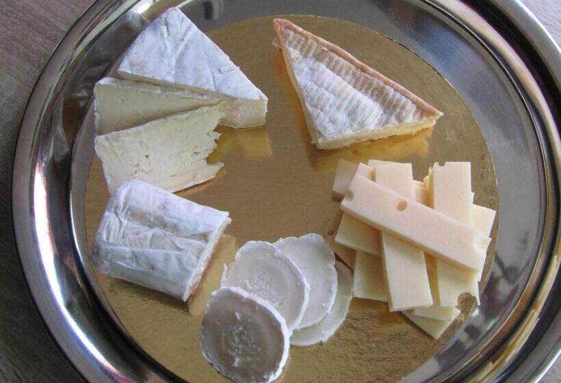 تختخواب و صبحانه Chambre D'hôtes Au Nid Du Thil