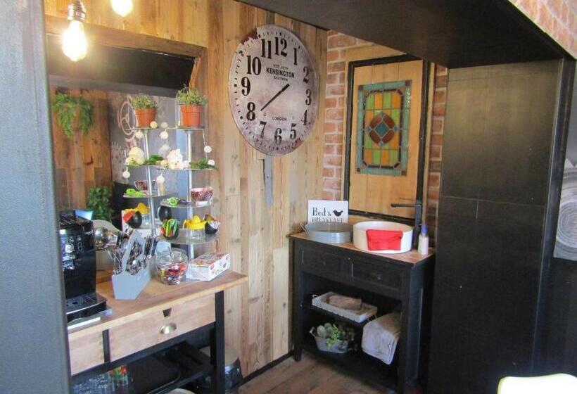 تختخواب و صبحانه Chambre D'hôtes Au Nid Du Thil