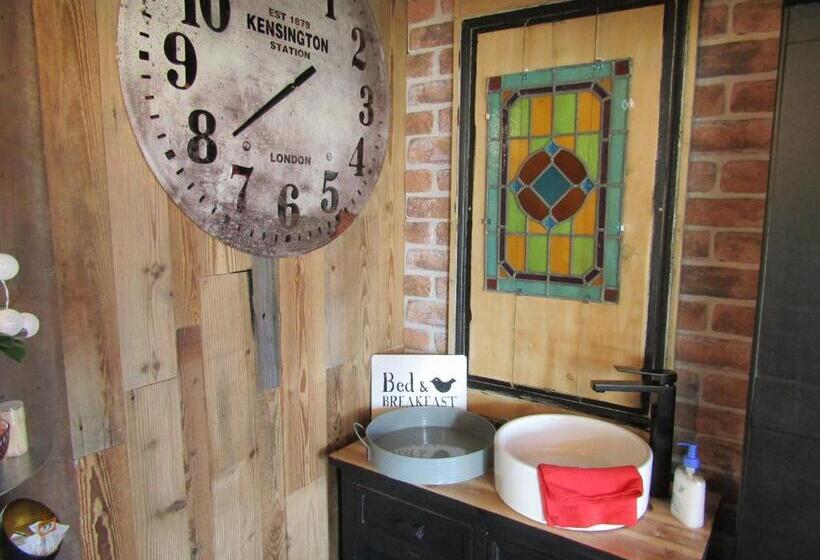 تختخواب و صبحانه Chambre D'hôtes Au Nid Du Thil