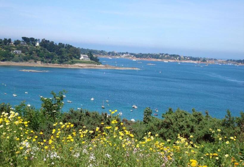 مبيت وإفطار Chambres D Hôtes Aux Portes De Bréhat