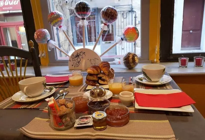 تختخواب و صبحانه Chambres D Hôtes La Bonaventure