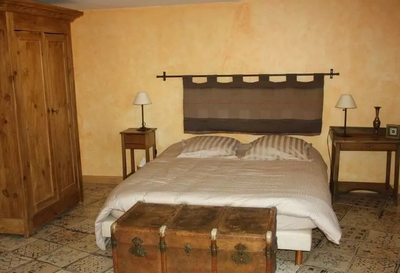 Aamiaismajoitus (B&B) La Luzernière Chambres D Hôtes