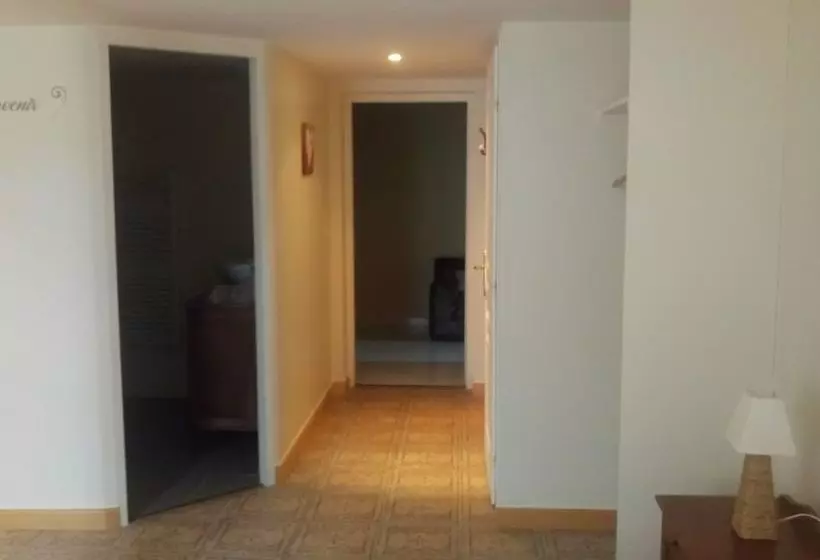 Aamiaismajoitus (B&B) La Luzernière Chambres D Hôtes