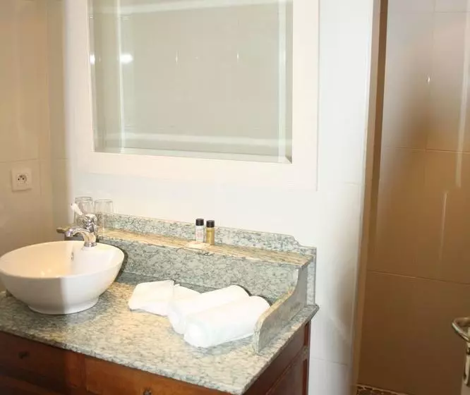 Aamiaismajoitus (B&B) La Luzernière Chambres D Hôtes