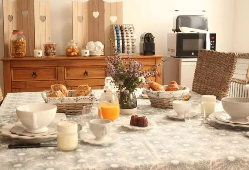 Aamiaismajoitus (B&B) La Luzernière Chambres D Hôtes