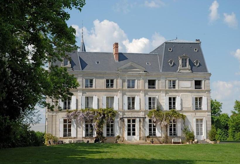 ベッドアンドブレックファースト Chambres D'hotes Château De La Puisaye