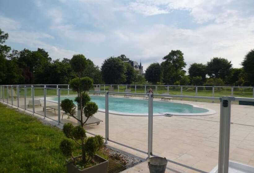 ベッドアンドブレックファースト Chambres D'hotes Château De La Puisaye