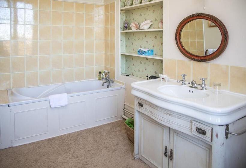 ベッドアンドブレックファースト Chambres D'hotes Château De La Puisaye