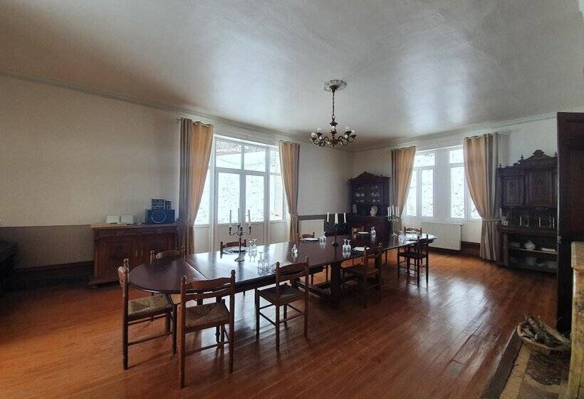 צימר Chateau De Bonnevaux