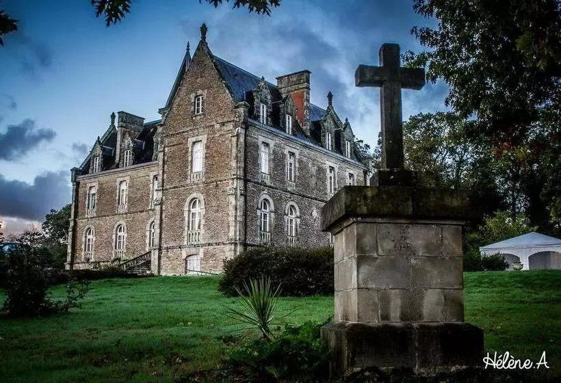Aamiaismajoitus (B&B) Château Du Deffay
