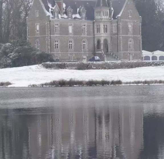 Aamiaismajoitus (B&B) Château Du Deffay