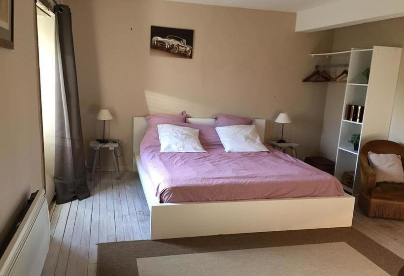 مبيت وإفطار Etang Fleuri