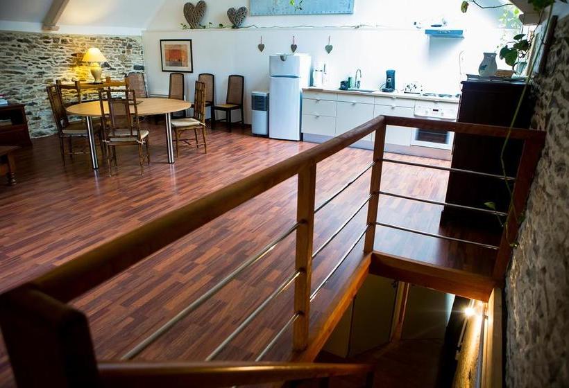 مبيت وإفطار Etang Fleuri