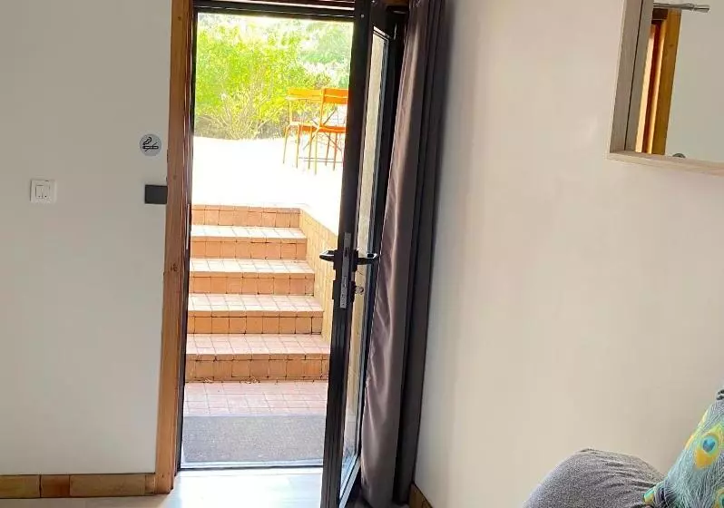 Aamiaismajoitus (B&B) La Villa Du Rhône