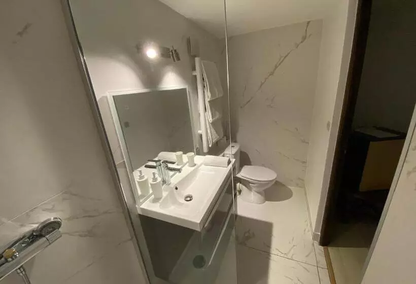 Aamiaismajoitus (B&B) La Villa Du Rhône