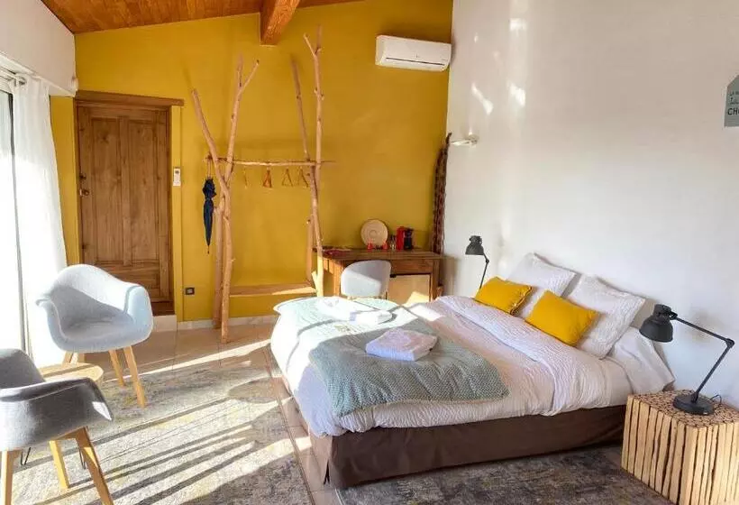 Aamiaismajoitus (B&B) La Villa Du Rhône