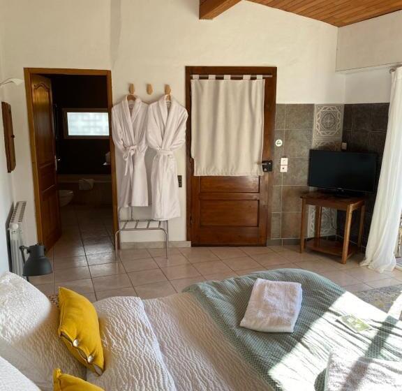 مبيت وإفطار La Villa Du Rhône