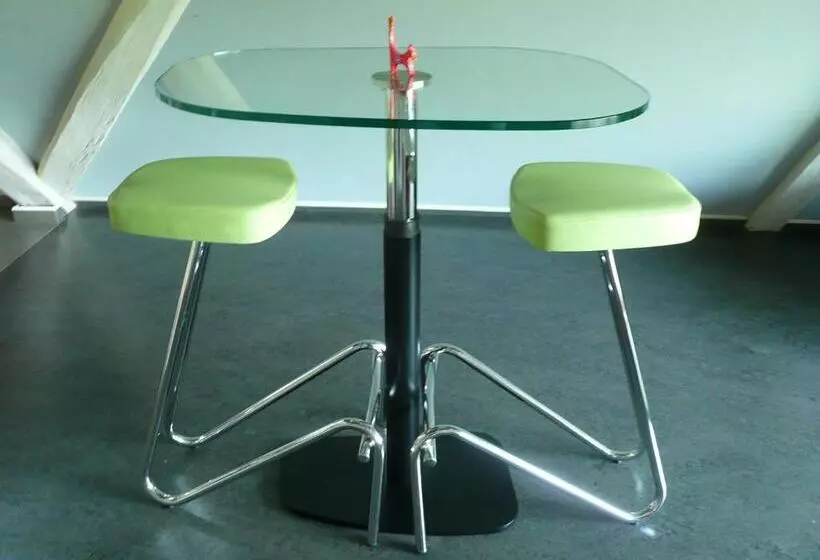 ベッドアンドブレックファースト Le Chat Rouge Chambres D'hôtes De Charme En Alsace