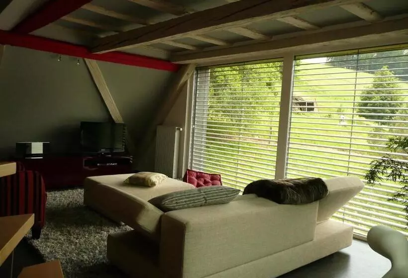 ベッドアンドブレックファースト Le Chat Rouge Chambres D'hôtes De Charme En Alsace