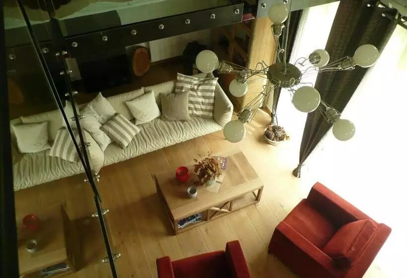 ベッドアンドブレックファースト Le Chat Rouge Chambres D'hôtes De Charme En Alsace