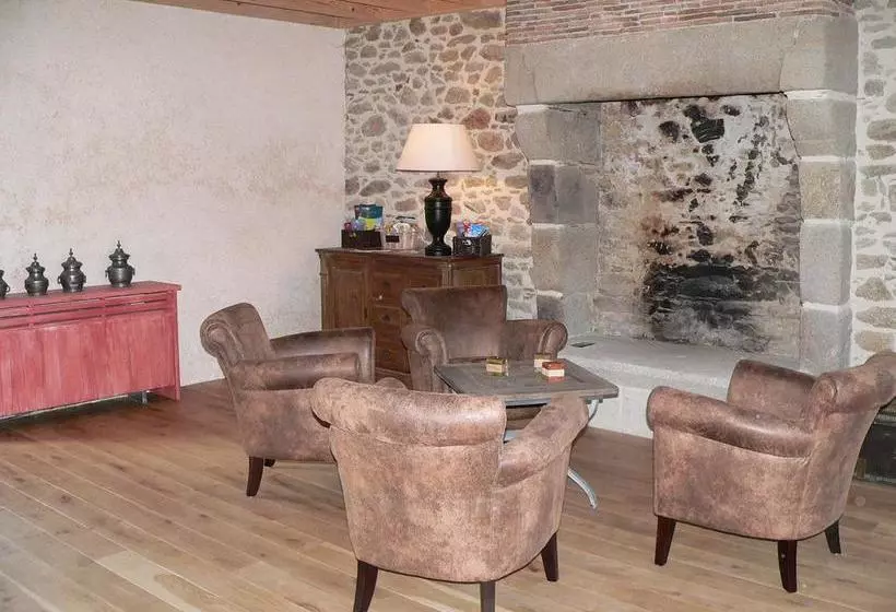 Aamiaismajoitus (B&B) Le Manoir Du Pas Jahan