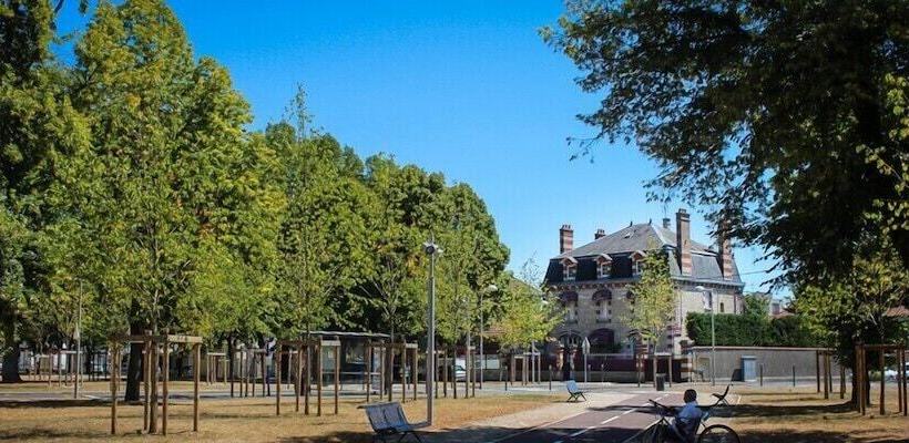 تختخواب و صبحانه Manoir François 1er