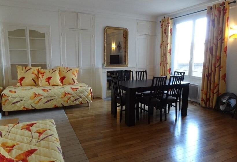 تختخواب و صبحانه Manoir François 1er