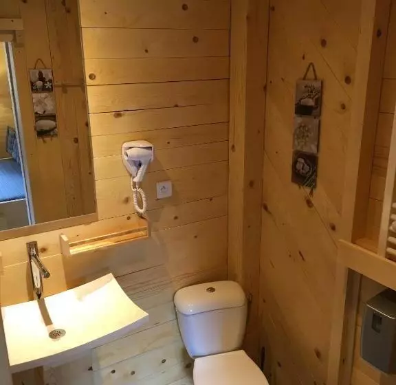 Aamiaismajoitus (B&B) Relais Mont Jura Adults Only