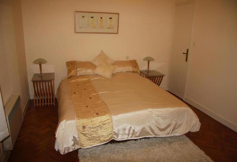 مبيت وإفطار The Retreat @ Le Grand Bois