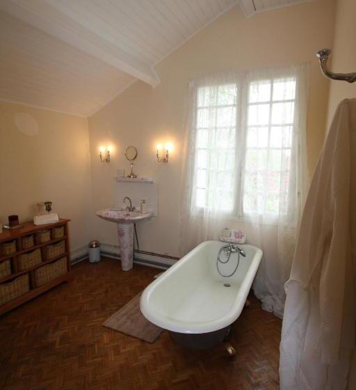 مبيت وإفطار The Retreat @ Le Grand Bois