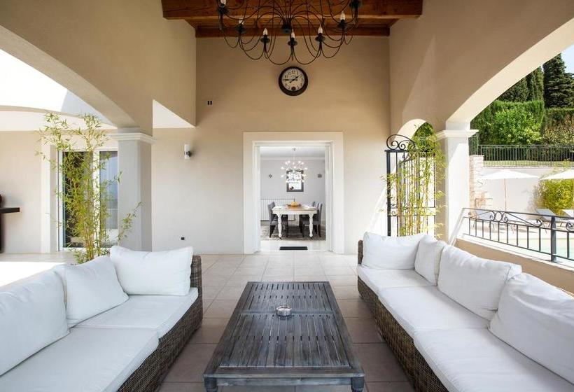 Bed and Breakfast Chambres D'hôtes & Spa Cannes- Mougins Villa Stéphanie