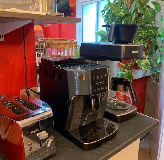 فندق Au Petit Bonheur